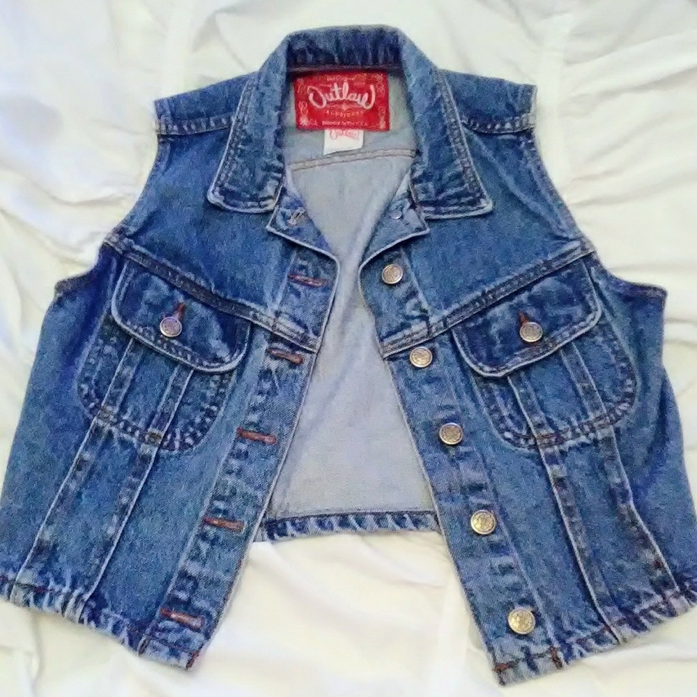 vest